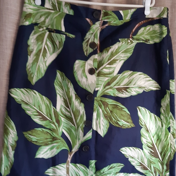 Ann Taylor Factory Dresses & Skirts - Ann Taylor Size 16 Linen Skirt